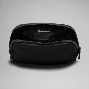 lululemon athletica Black Toiletry Bag